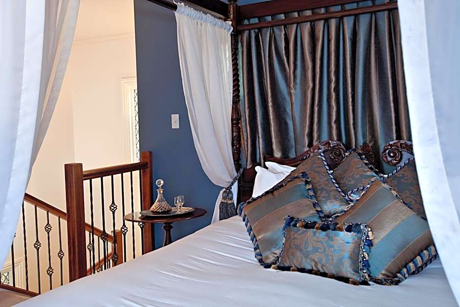 The Castle on Tamborine