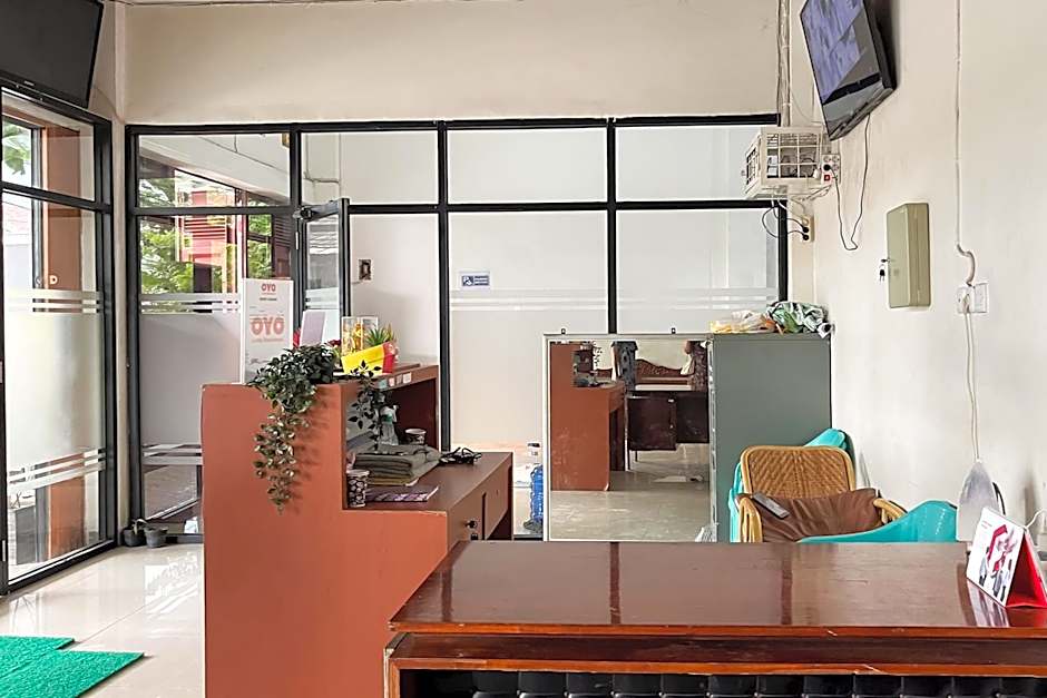 RedDoorz Lotte near PTC MALL