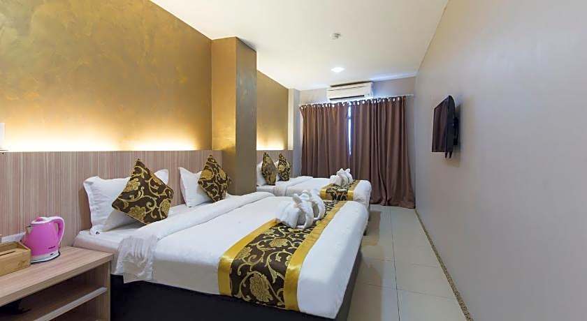 Top Garden Hotel
