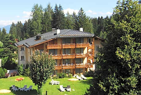 Soldanella by Hotel Adula