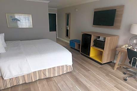 Days Inn & Suites by Wyndham Mountain View