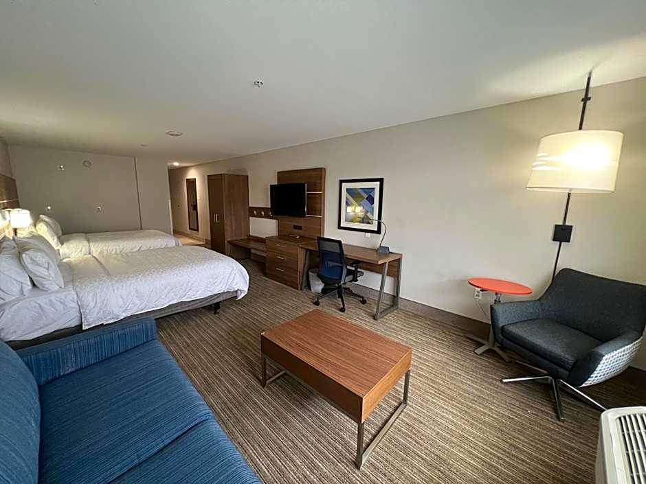 Holiday Inn Express Hotel & Suites Lake Elsinore By IHG