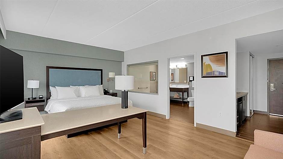 Hampton Inn & Suites By Hilton Toronto Markham