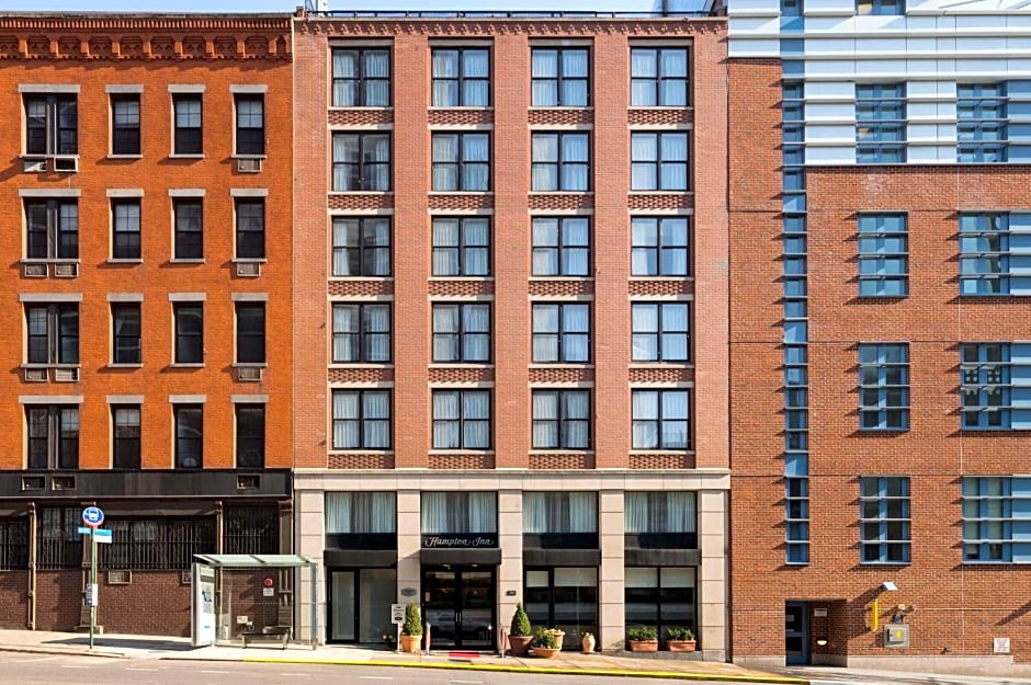 Hampton Inn Seaport