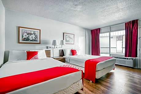 2 Queen Bed