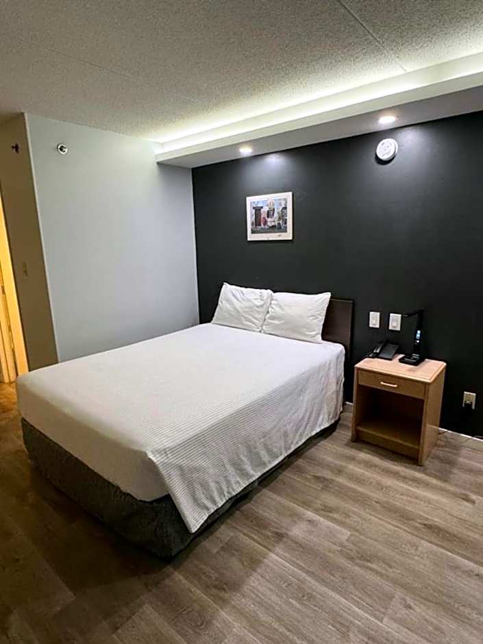 Travelodge by Wyndham Winnipeg Airport