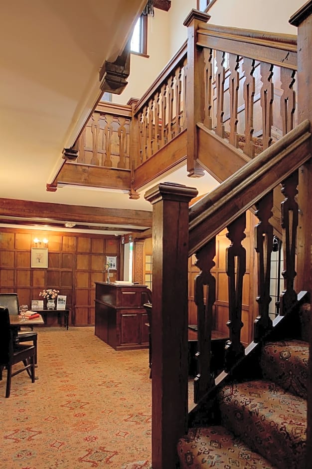 Best Western Gatehouse Hotel