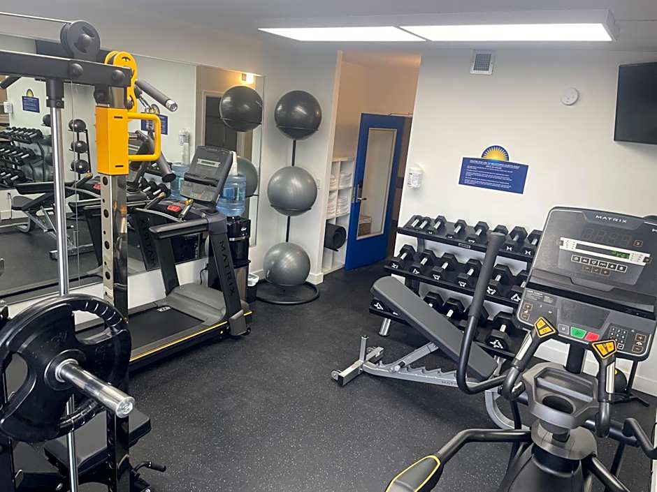 Days Inn & Conference Centre by Wyndham Camrose Norsemen