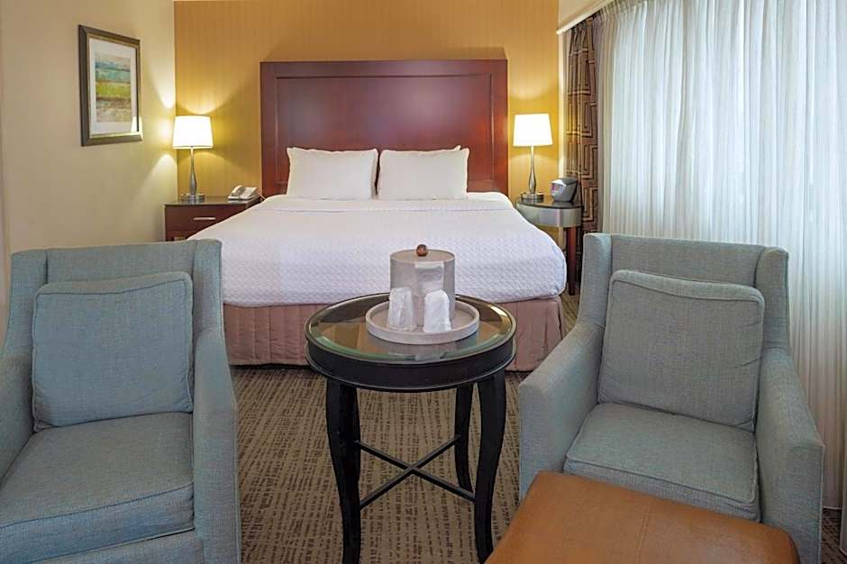 Crowne Plaza Hotel St. Louis Airport By IHG
