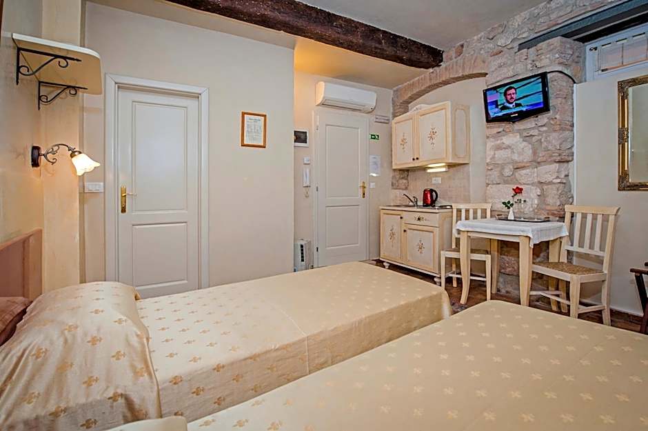 Residence MARCO POLO Centro Storico