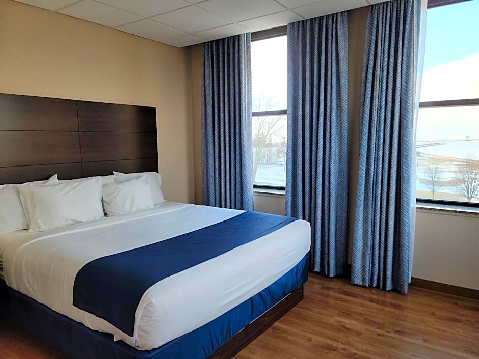 Ariel Broadway Hotel