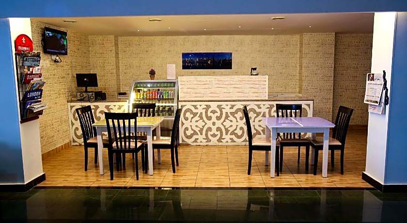 Mina Hotel