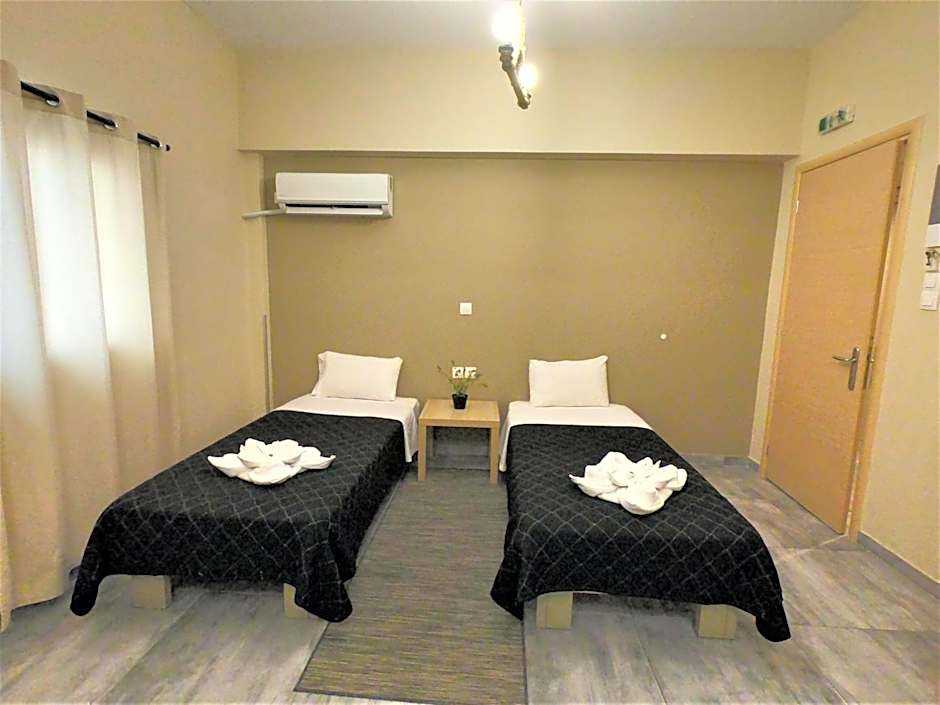 Achillion Hotel Piraeus