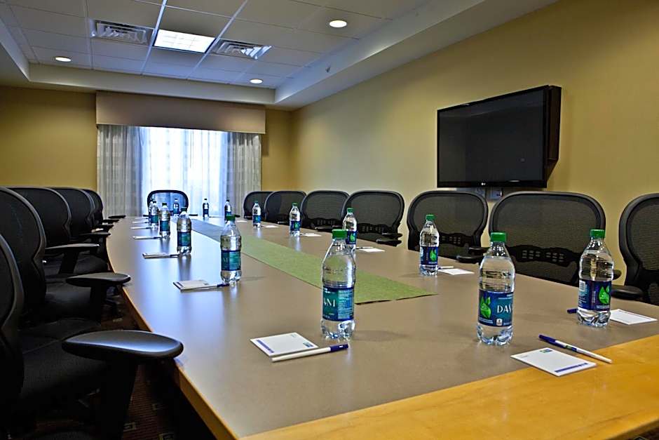 Holiday Inn Express Hotel & Suites Lansing-Dimondale By IHG