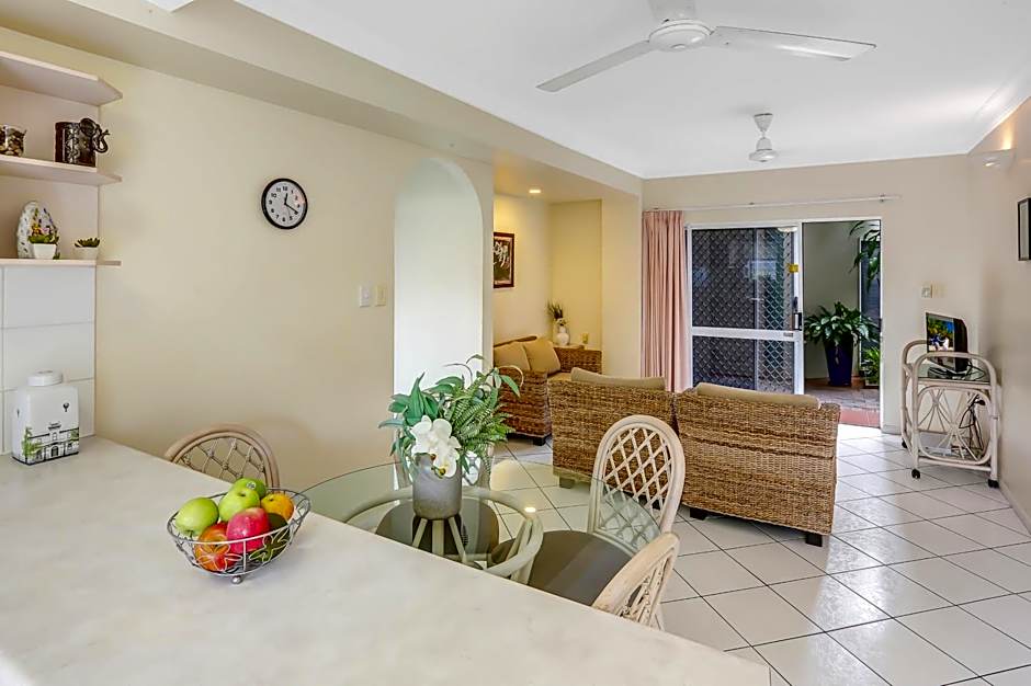 Koala Court Holiday Apartments
