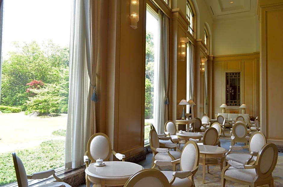 Okura Akademia Park Hotel