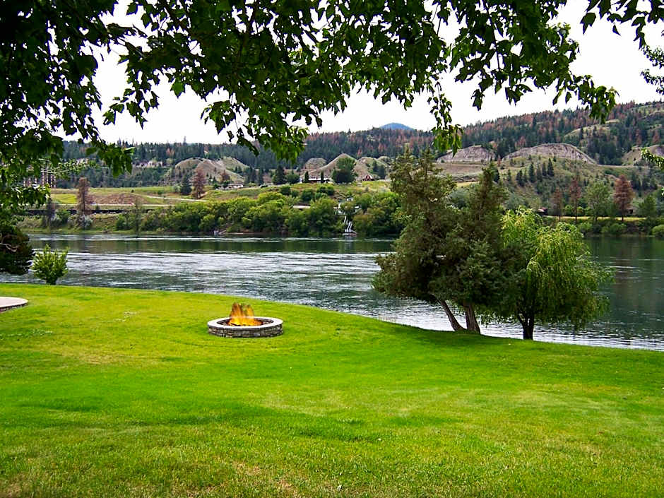 South Thompson Inn & Conference Centre