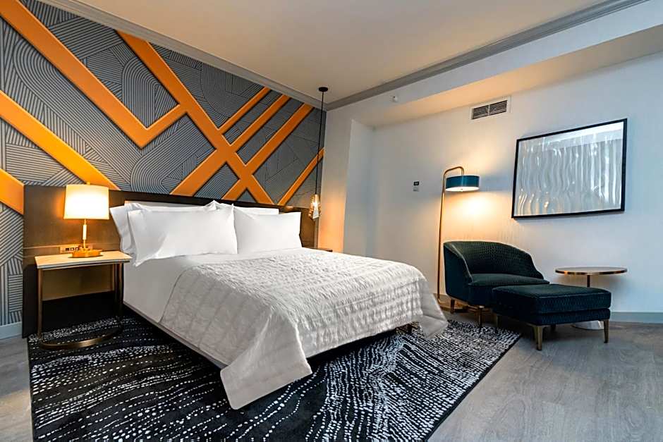 Le Meridien St. Louis Downtown