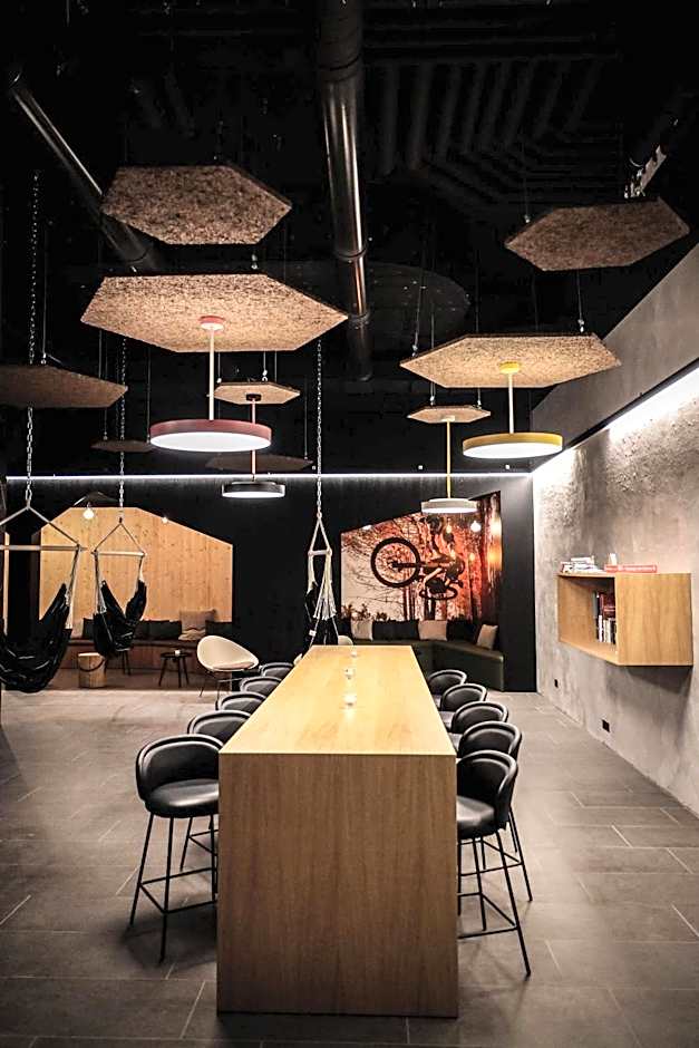 AVES Hotel&Apartment Arosa