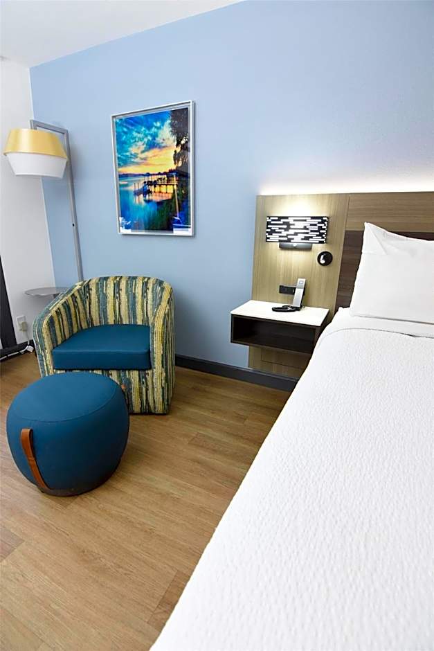 Best Western Point South