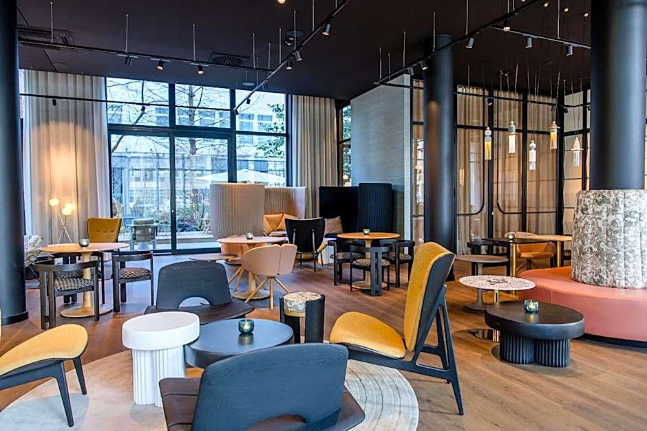 Motel One Düsseldorf-Hauptbahnhof