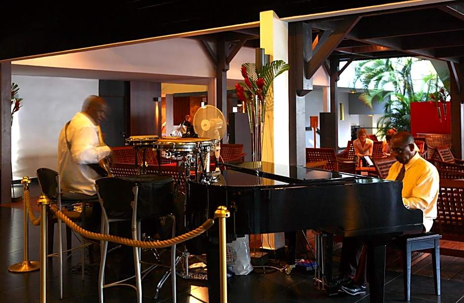 La Creole Beach Hotel & Spa