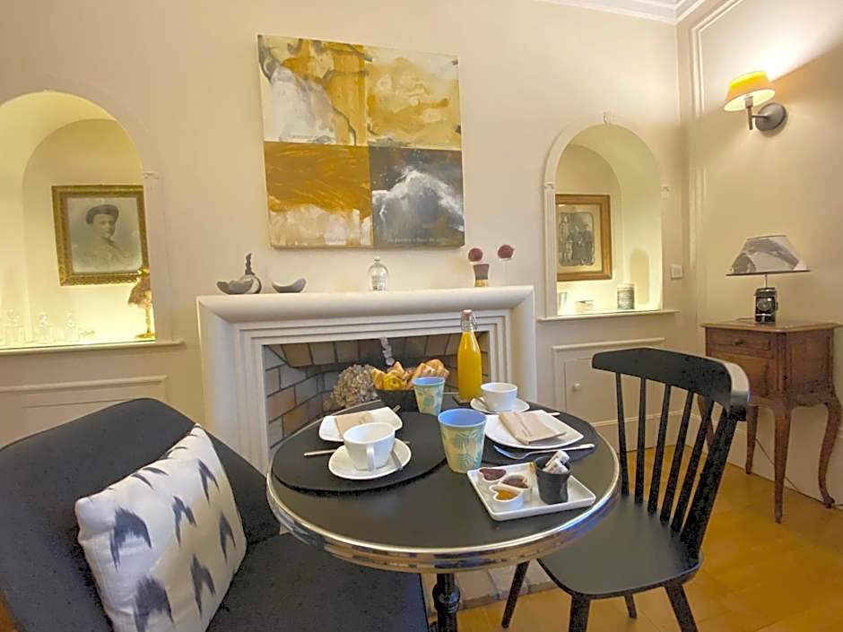 La Villa Paris - B&B