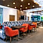 Holiday Inn Express And Suites St.Thomas. By IHG