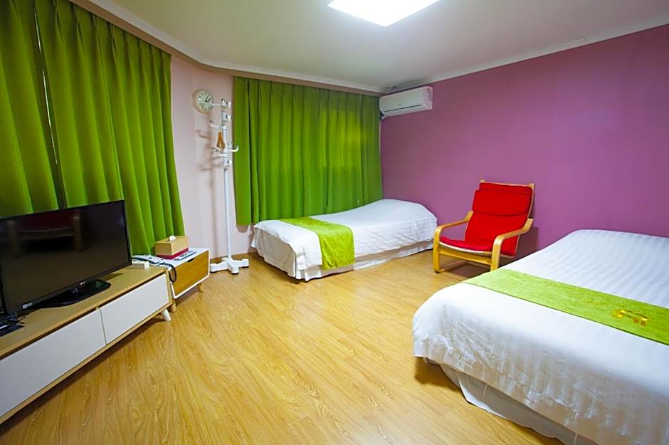 Jeju R Guesthouse