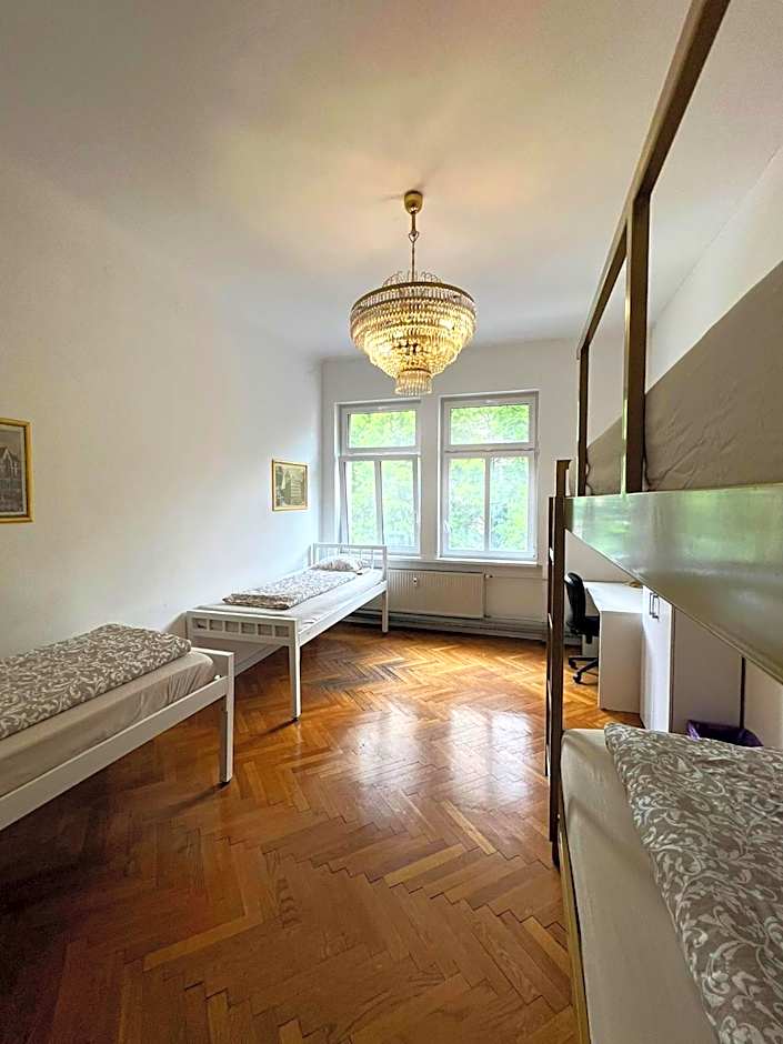 Rooms Miklošičeva