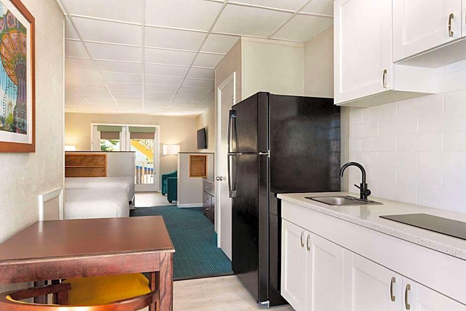 Days Inn by Wyndham Ocean City Oceanfront