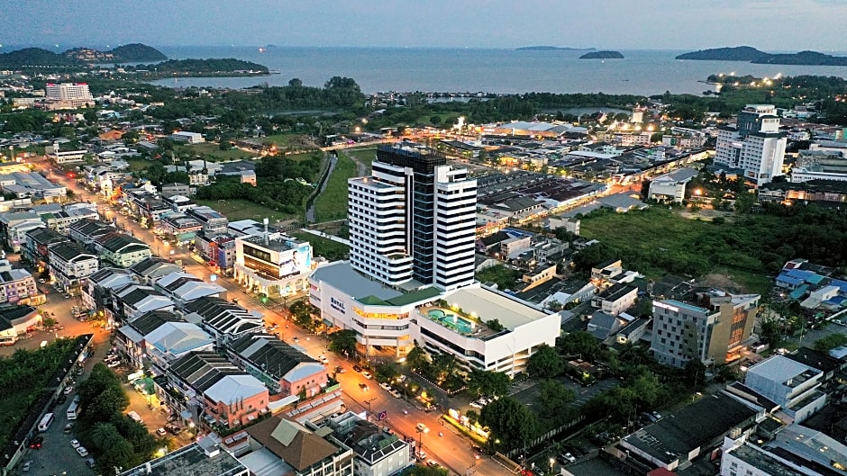 Royal Phuket City Hotel