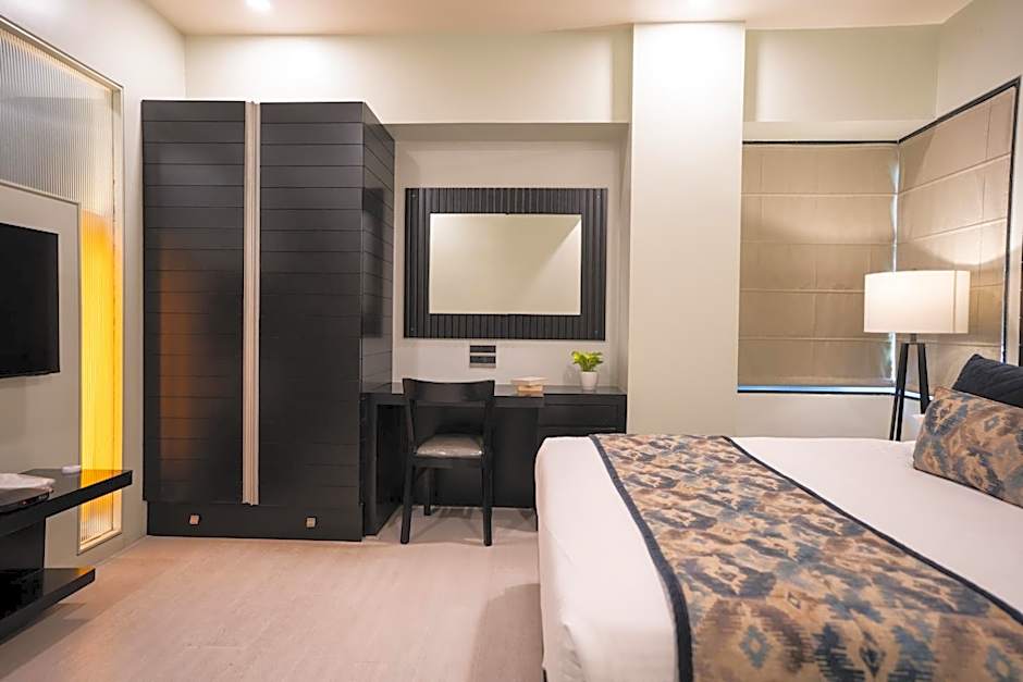 AR Suites Fontana Bay - Kalyani Nagar
