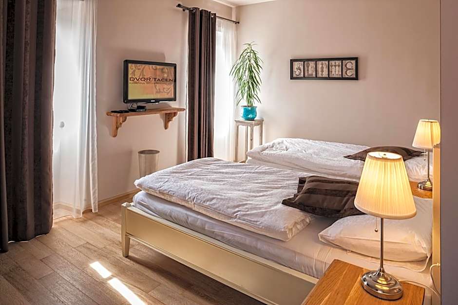 B&B Dvor Tacen