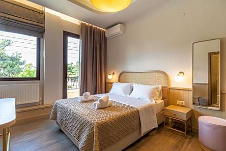 LYDIA suites and rooms