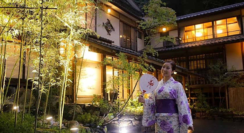 Yuraku Kinosaki Spa and Gardens Ryokan