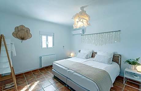 Large Double or Twin Room