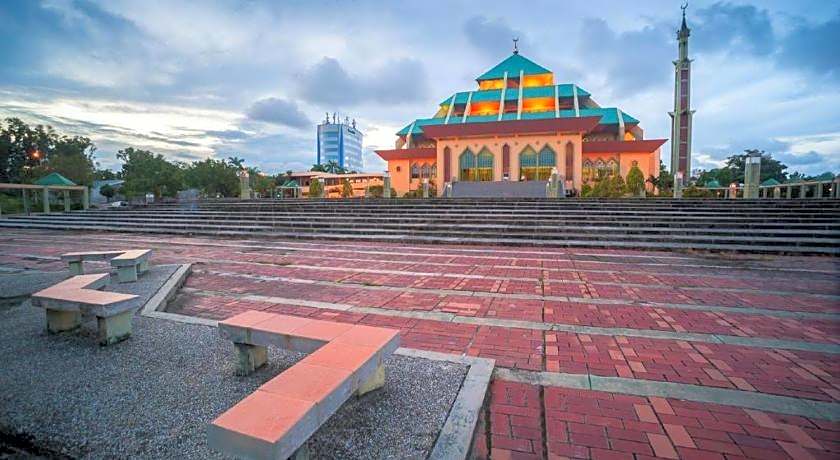 Lovina Inn Hotel Batam