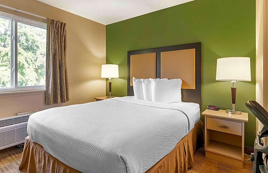 Extended Stay America Suites - Houston - Westchase - Westheimer