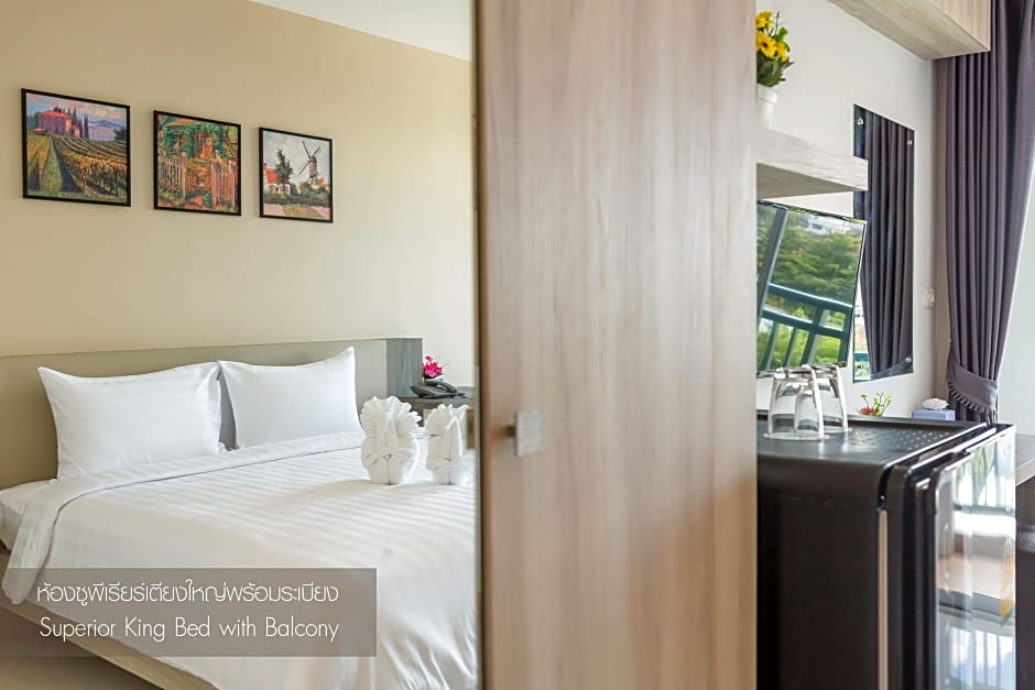 Evergreen Suite Hotel