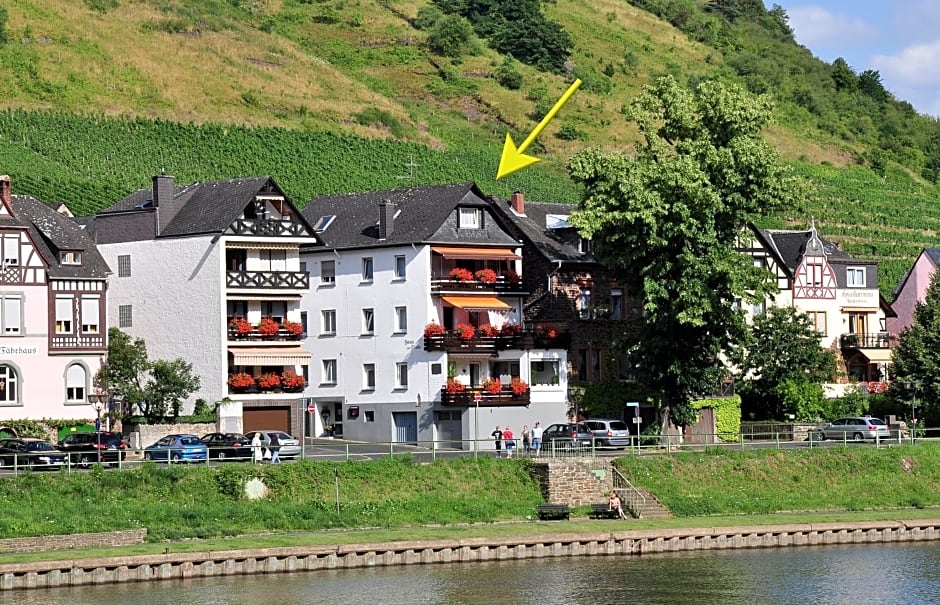Ferienwohnungen Haus zur Linde