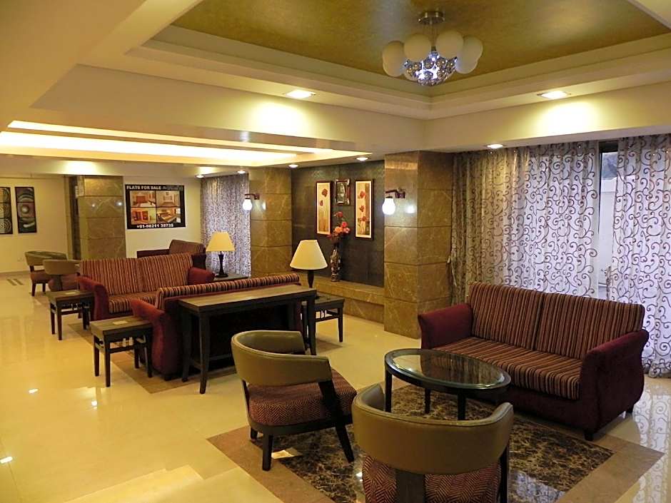 Collection O Reeva Regency