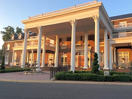 The Mimslyn Inn