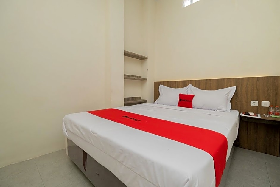 RedDoorz @ Sangnala Homestay Pakisaji