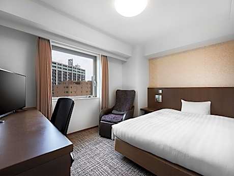 Single Room with Massage Chair - Non-Smoking