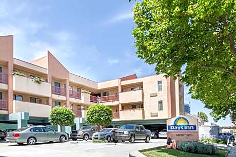 Days Inn by Wyndham San Francisco S/Oyster Point Airport