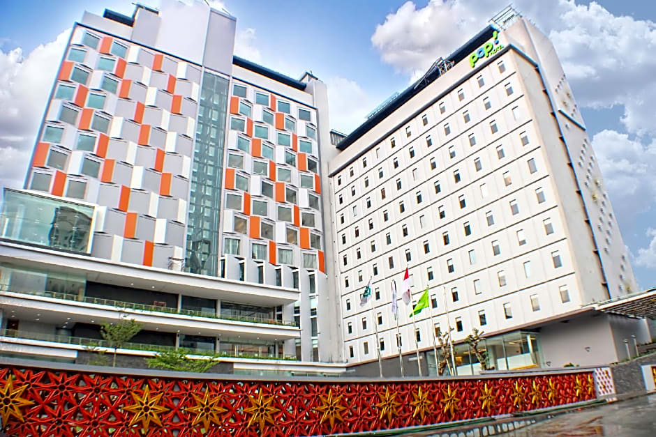 HARRIS Hotel & Conventions Solo