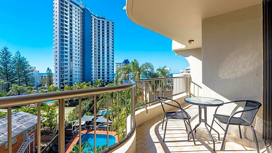 Aristocrat Apartments