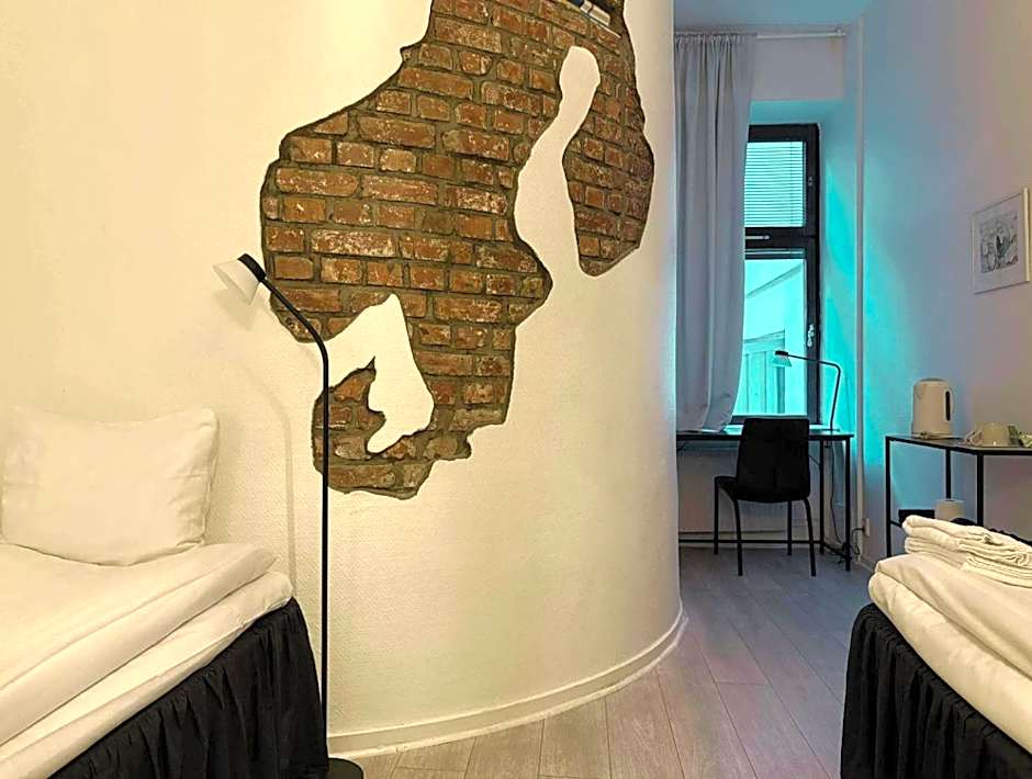 Hotel Lemonade