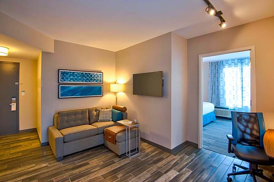 TownePlace Suites by Marriott Miami Airport